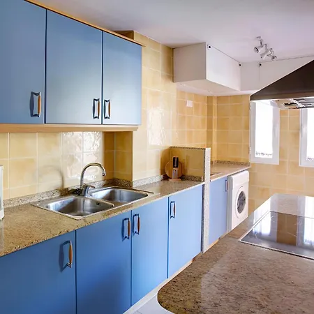 Apartment Con Piscina En Residencial Mediterraneo By Alterhome *
